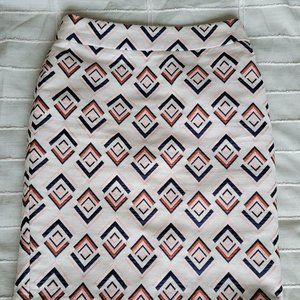 Geometric Patterned Pencil Skirt